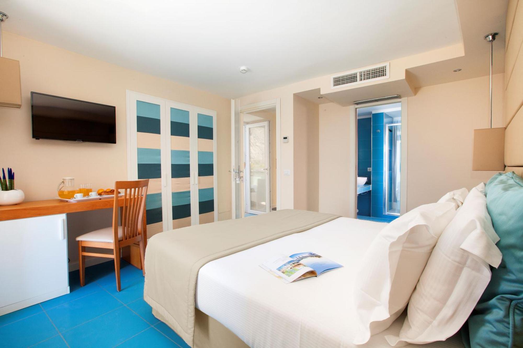 Alimuri Bay Resort ميتا المظهر الخارجي الصورة